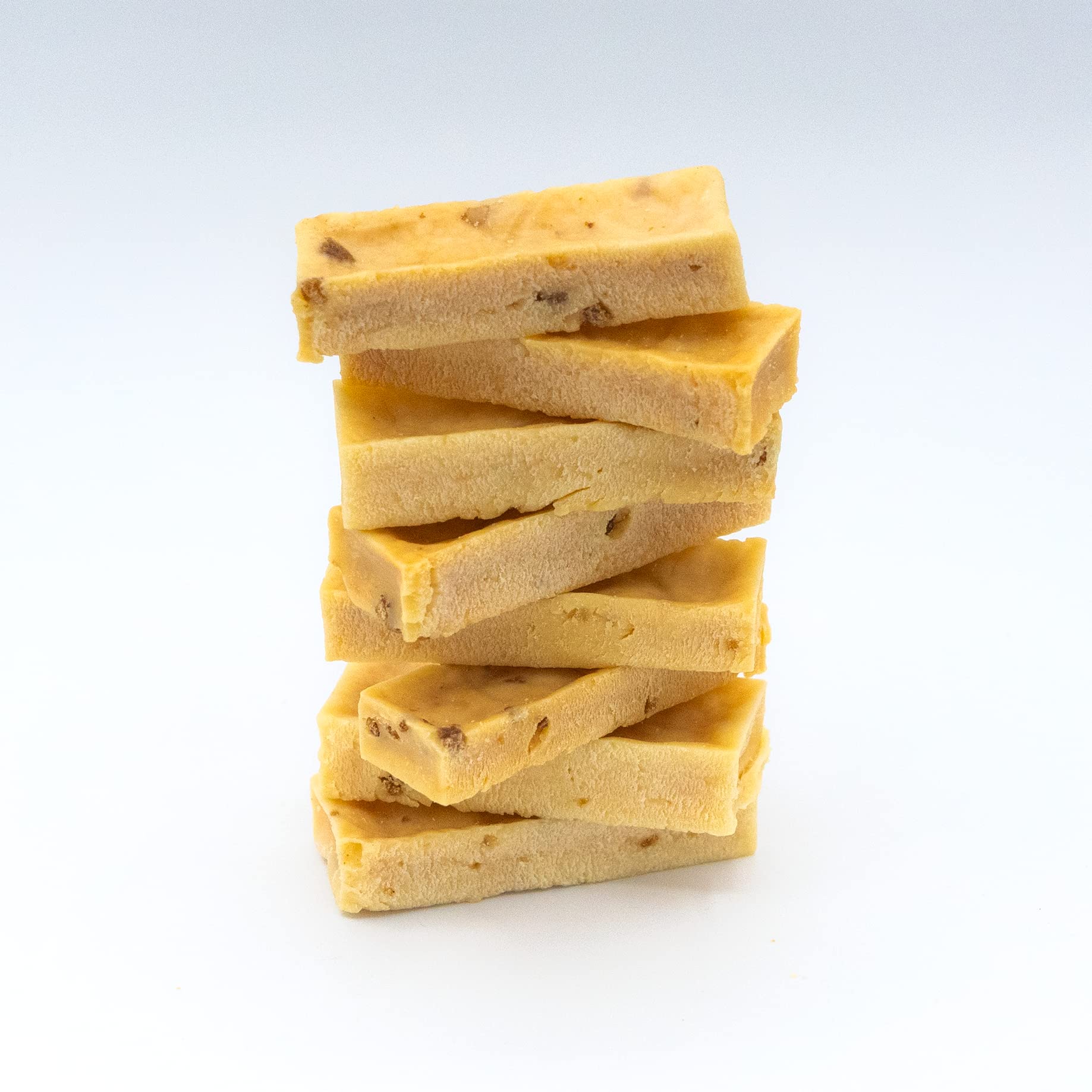 EcoKind Premium Gold Yak Cheese Himalayo, ingredientes naturales para una merienda saludable.