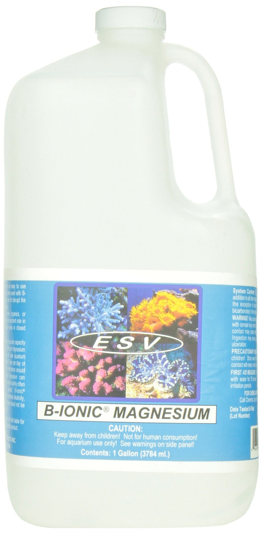 ESV Aquatics B-Ionic Magnesio derramando de botella para uso en acuarios marinos.