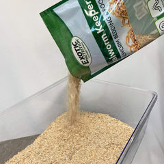 Exotic Nutrition Mealworm Keeper, uso versátil para fortificar otros insectos en cría.