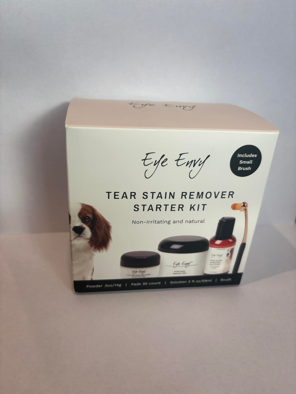 Eye Envy aplicador ProPowder pequeño para una aplicación suave.