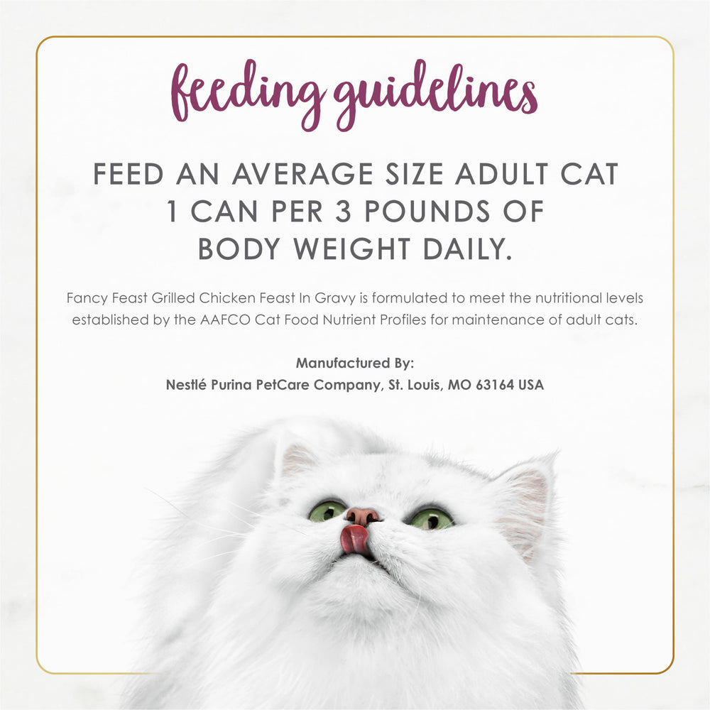 Purina Fancy Feast comida húmeda de textura suave para gatos adultos.