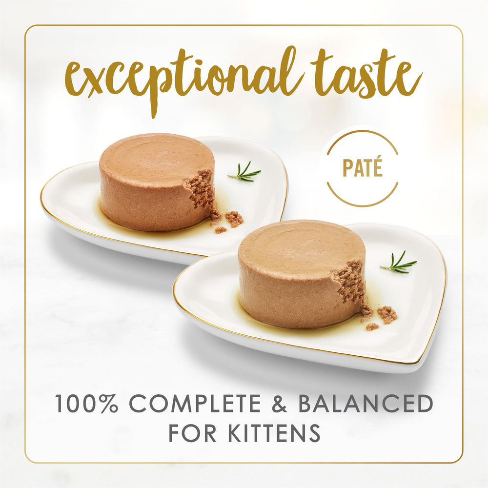 Fancy Feast gatitos lata pavo tierno, 3oz, sabor suave para la cena.