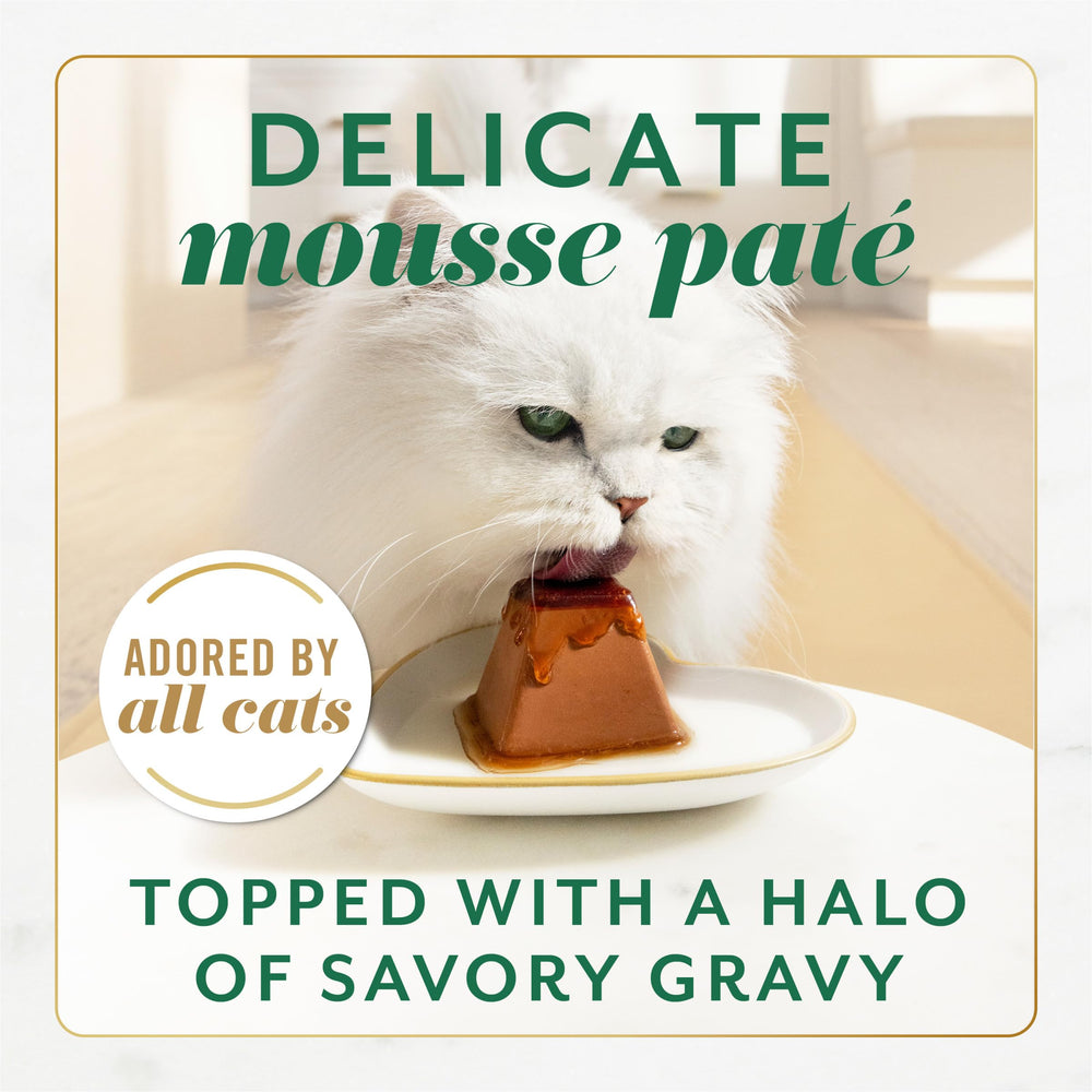 Mousse de pollo con salsa en Fancy Feast Gems, porción individual para servir con facilidad.