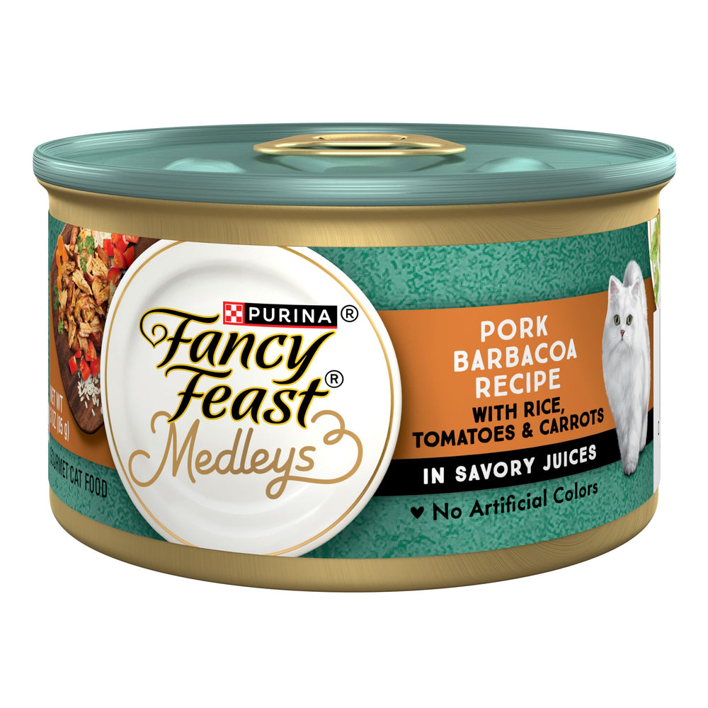 Fancy Feast Medleys cerdo barbacoa en lata, ideal para alimento diario de gatos.