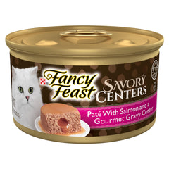 Fancy Feast Centros Sabrosos con salmón paté y centro de salsa, jugoso sabor.