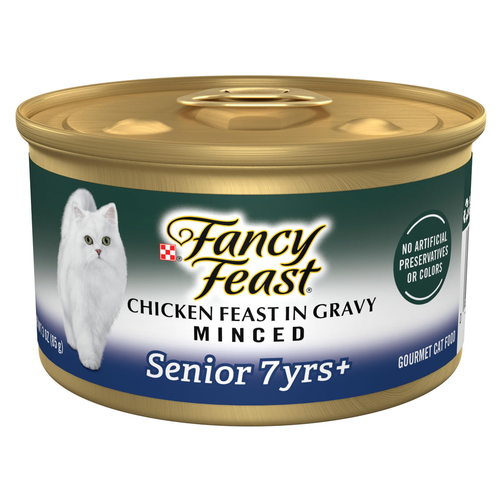 Fancy Feast Senior: lata de pollo en jugo para gatos mayores.