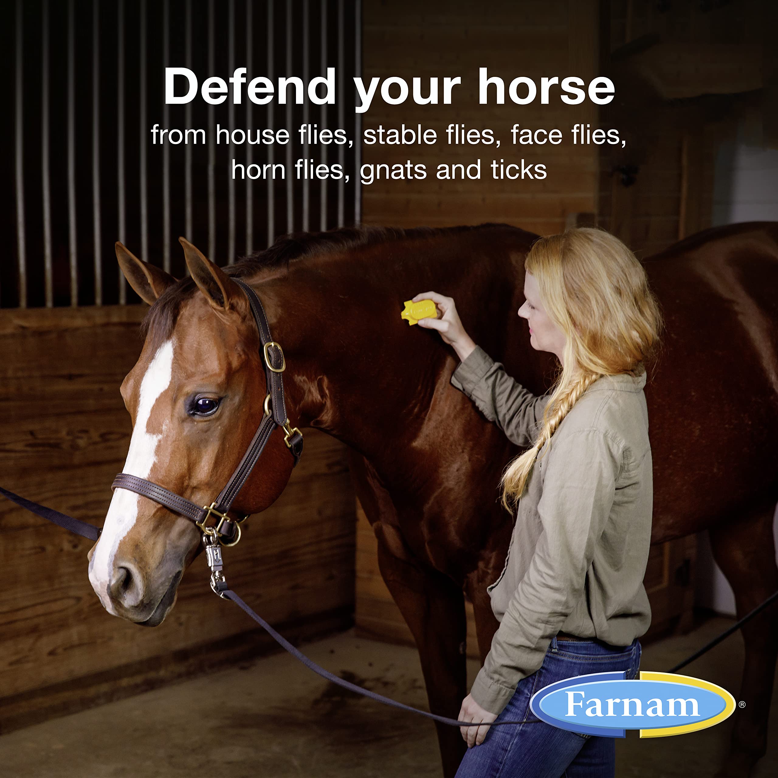 Farnam Equi-Spot protege caballos en pastos contra insectos molestos.