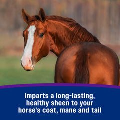 Farnam Vetrolin Shine en la cola proporciona brillo y manejo suave.