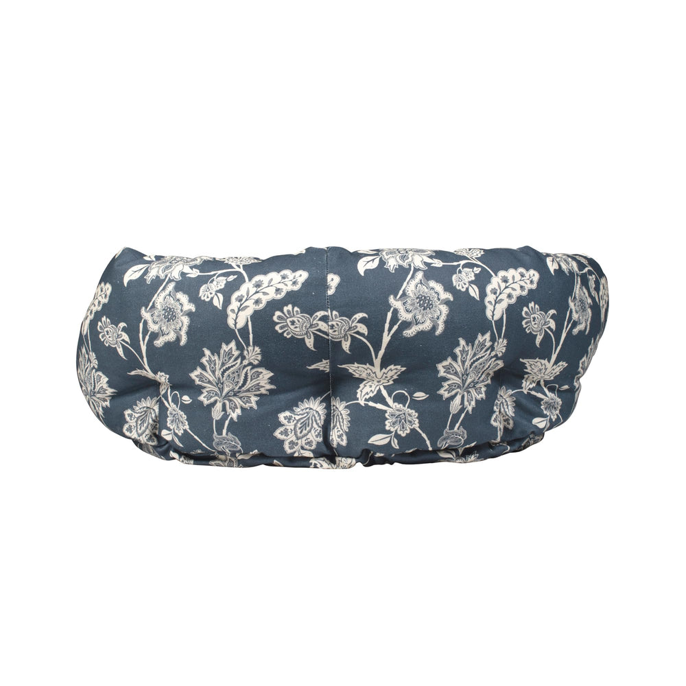 Fringe INDIENNE Azul Costero, ideal para uso en sala con perro mediano.