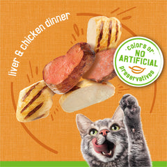 Friskies pate hígado y pollo: gato disfrutando la comida húmeda.