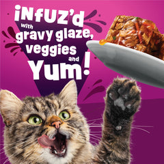 Friskies Glaz’d e Infuz’d, pollo en trozos jugosos con salsa rica.