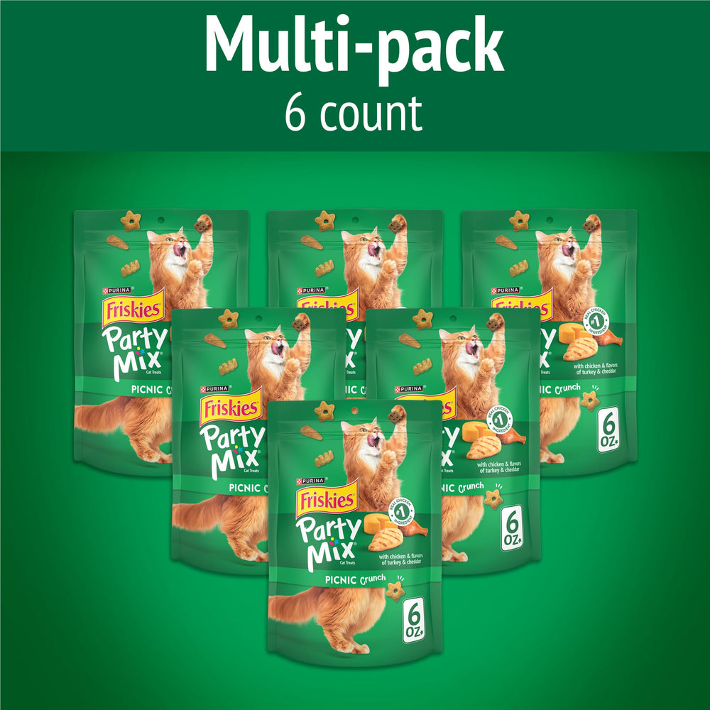 Friskies Party Mix Picnic Crunch con pollo real como ingrediente principal para sabor.