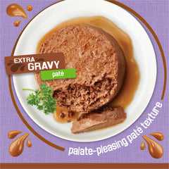 Friskies Pavo en Salsa Sabrosa, lata 5,5 oz, sabor notable.