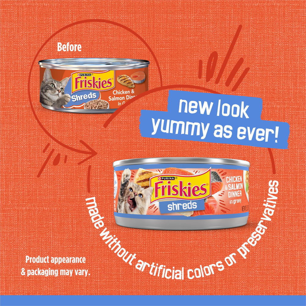 Friskies Shreds pollo-salmón, servido en plato, textura tierna invita a comer.