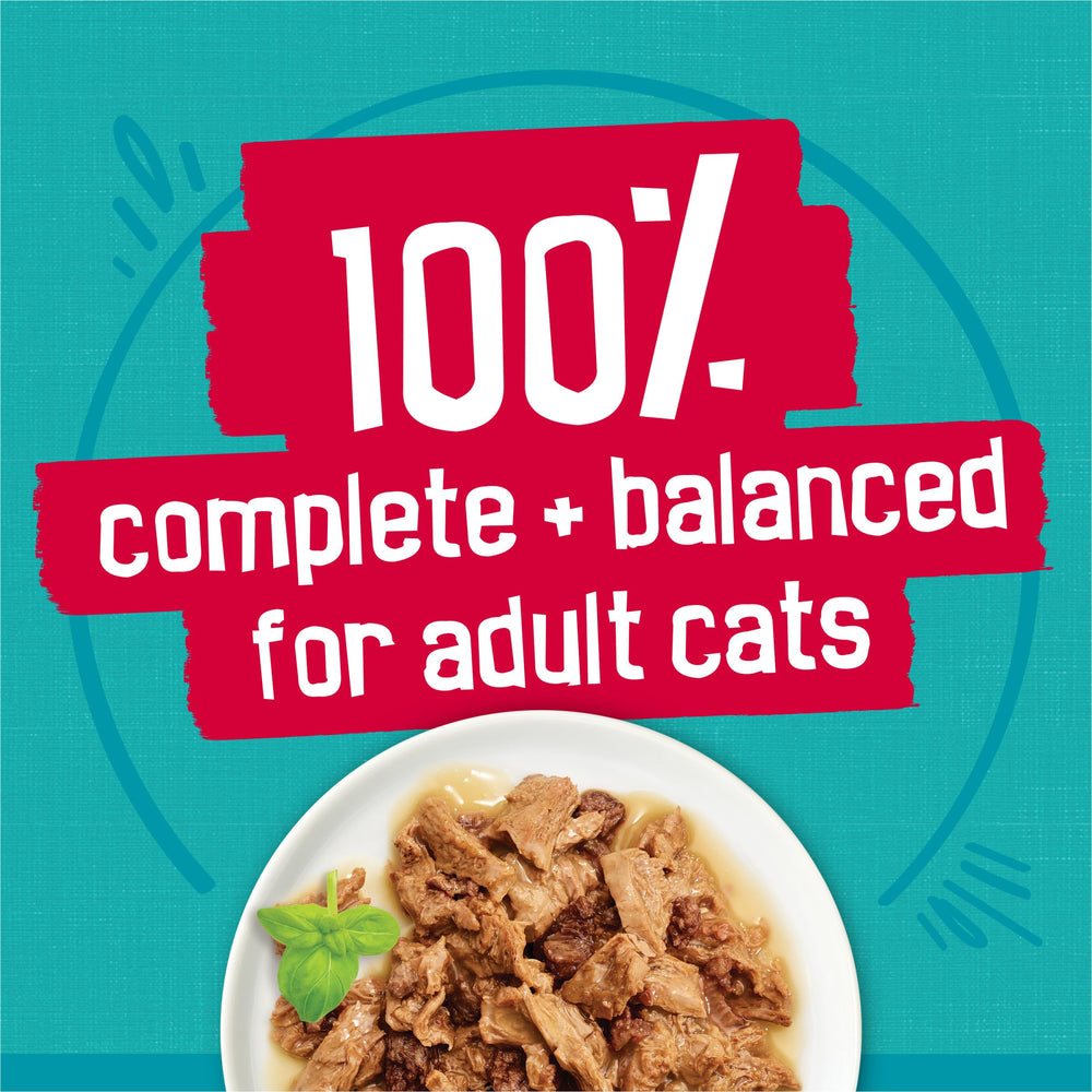 Friskies Tasty Treasures salsa en lata, jugo que realza el sabor.