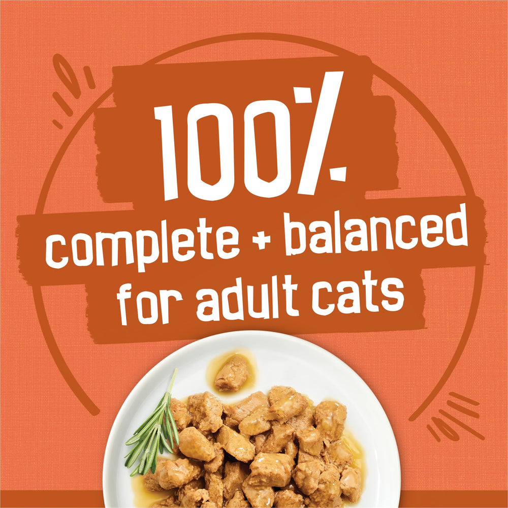 Friskies trozos carne en salsa, pollo para cada comida.