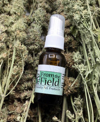 From The Field Catnip Spray Rejuvenator: rejuvenece poste de rascado con aroma natural.
