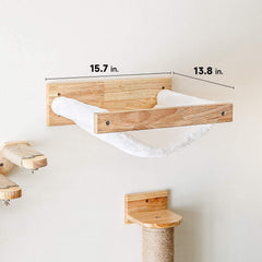 Soporte firme para pared FUKUMARU, diseño estable para trepar y dormir.