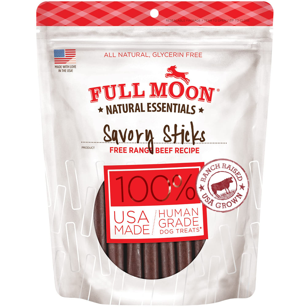 Full Moon battonnets boeuf essentiels emballage: friandise naturelle prête à partager avec votre chien.