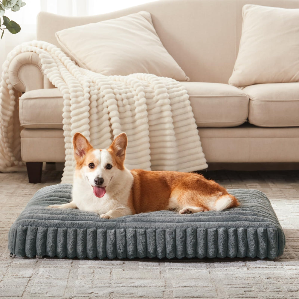 Cama FURTIME con diseño acogedor para un hogar cómodo.