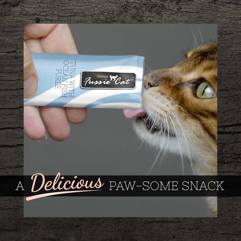 Etiqueta Fussie Cat Purée, sin granos ni conservantes para dieta equilibrada.
