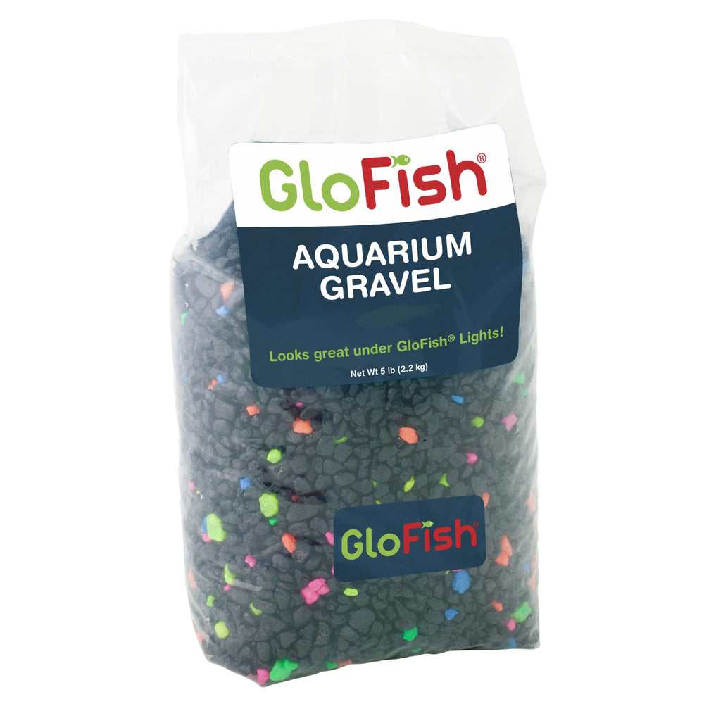 GloFish grava base azul neón para un fondo colorido en el acuario.