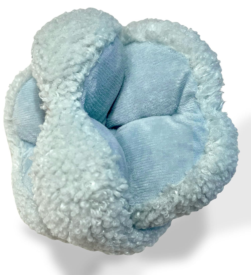 Glory To Dog Blue Snuffle Knot: lavable a máquina para limpieza fácil y rápida.