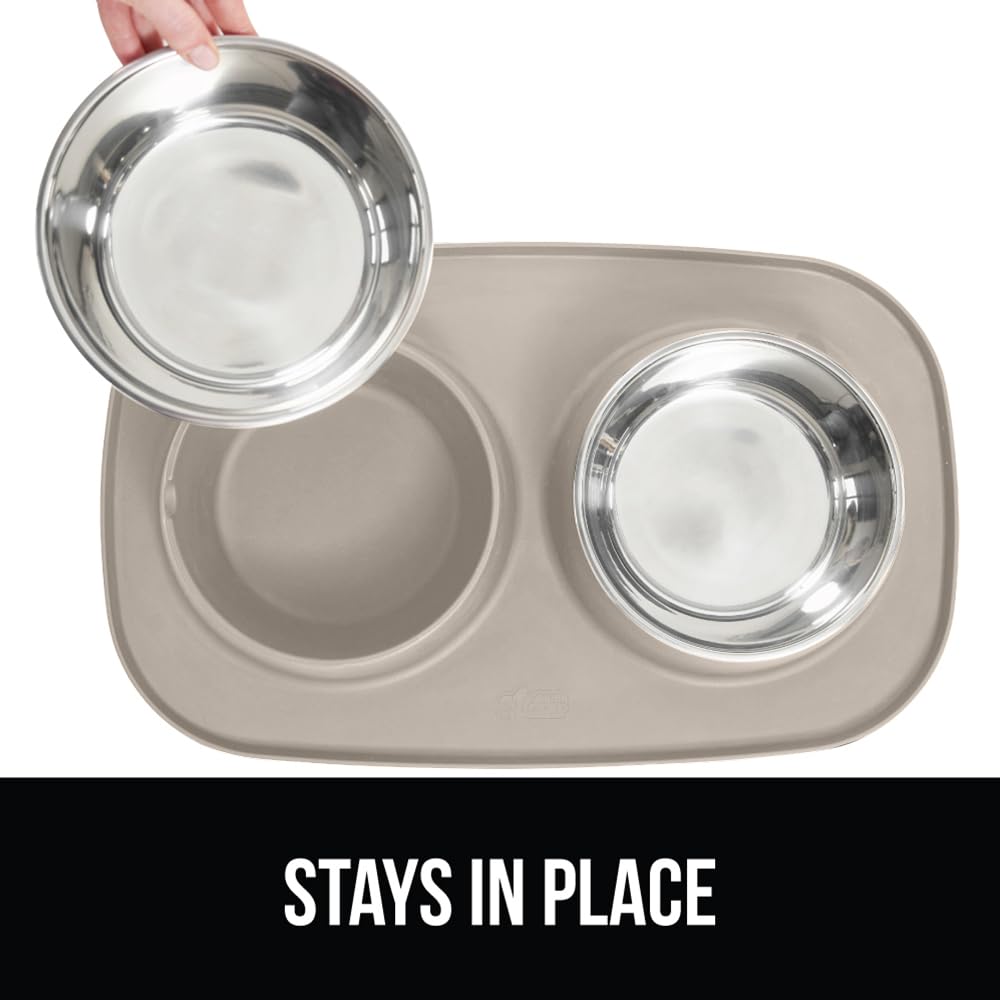 Conjunto para alimentación de mascotas con tazones beige de 2 tazas.