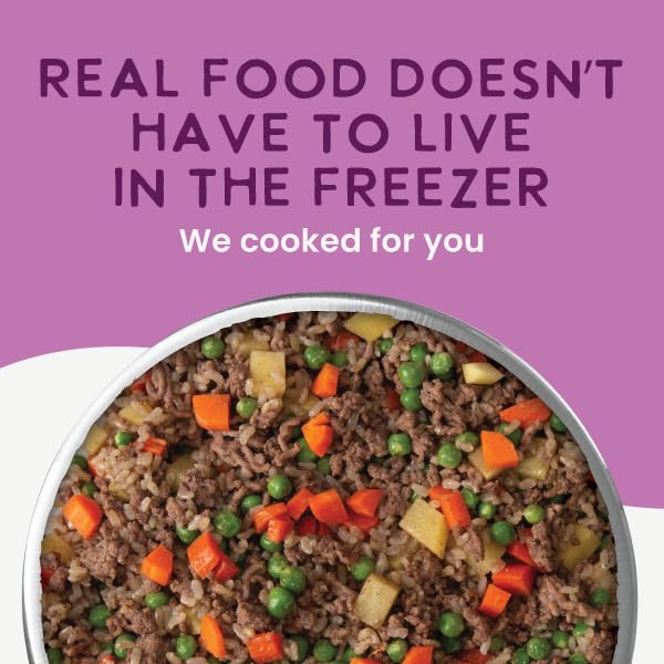 Health Extension Gently Cooked: ingredientes frescos como carne y verduras para perros.