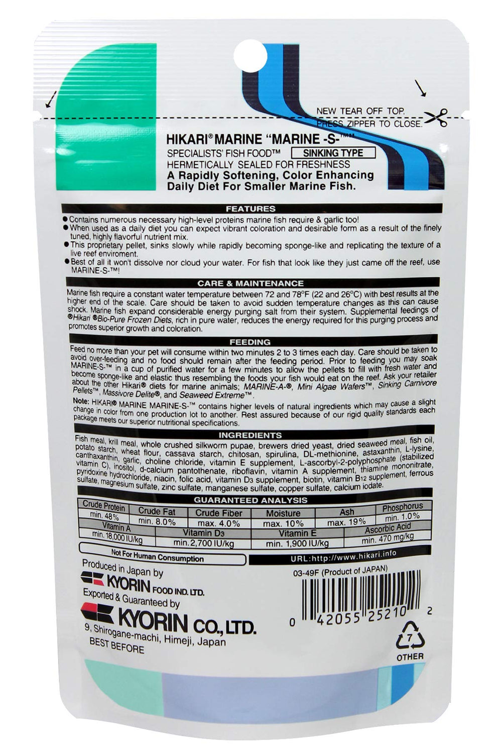 Peces marinos pequeños consumen pellets suaves de Hikari Marine-S.