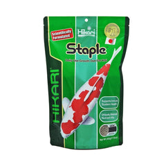 Hikari pellets flotantes para koi, tamaño mediano, facilita monitorizar la ingesta diaria.