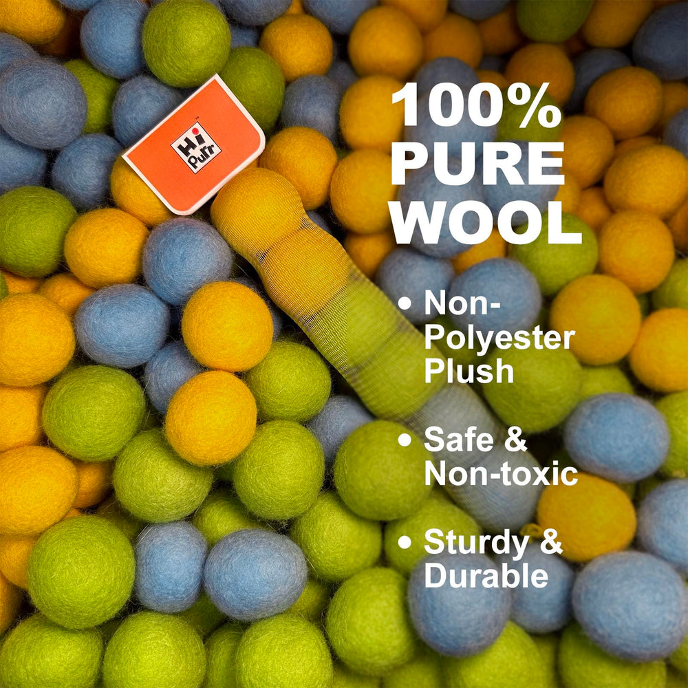 Hi Purr bola verde de fieltro, ideal para patas curiosas y juego suave.