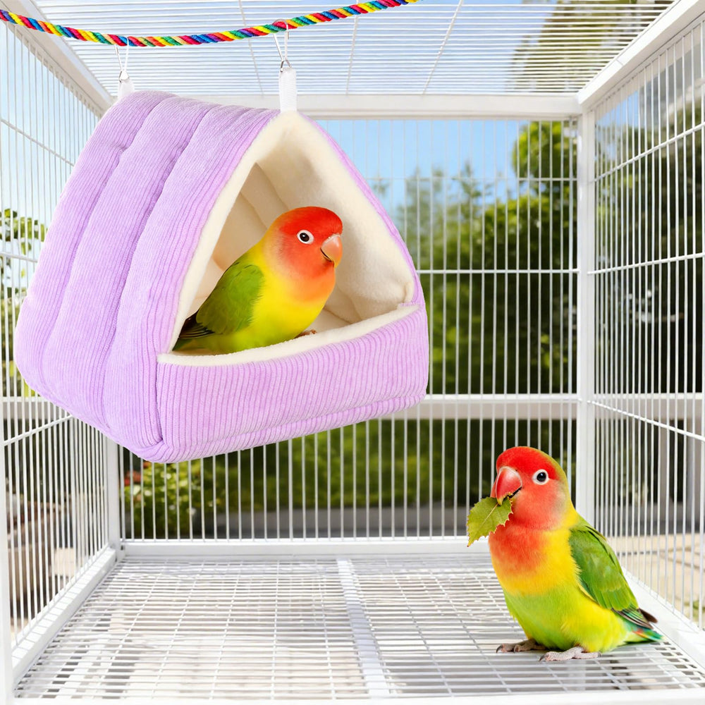 Hoopttay Bird Bed, cierre de metal resistente para fijación segura.