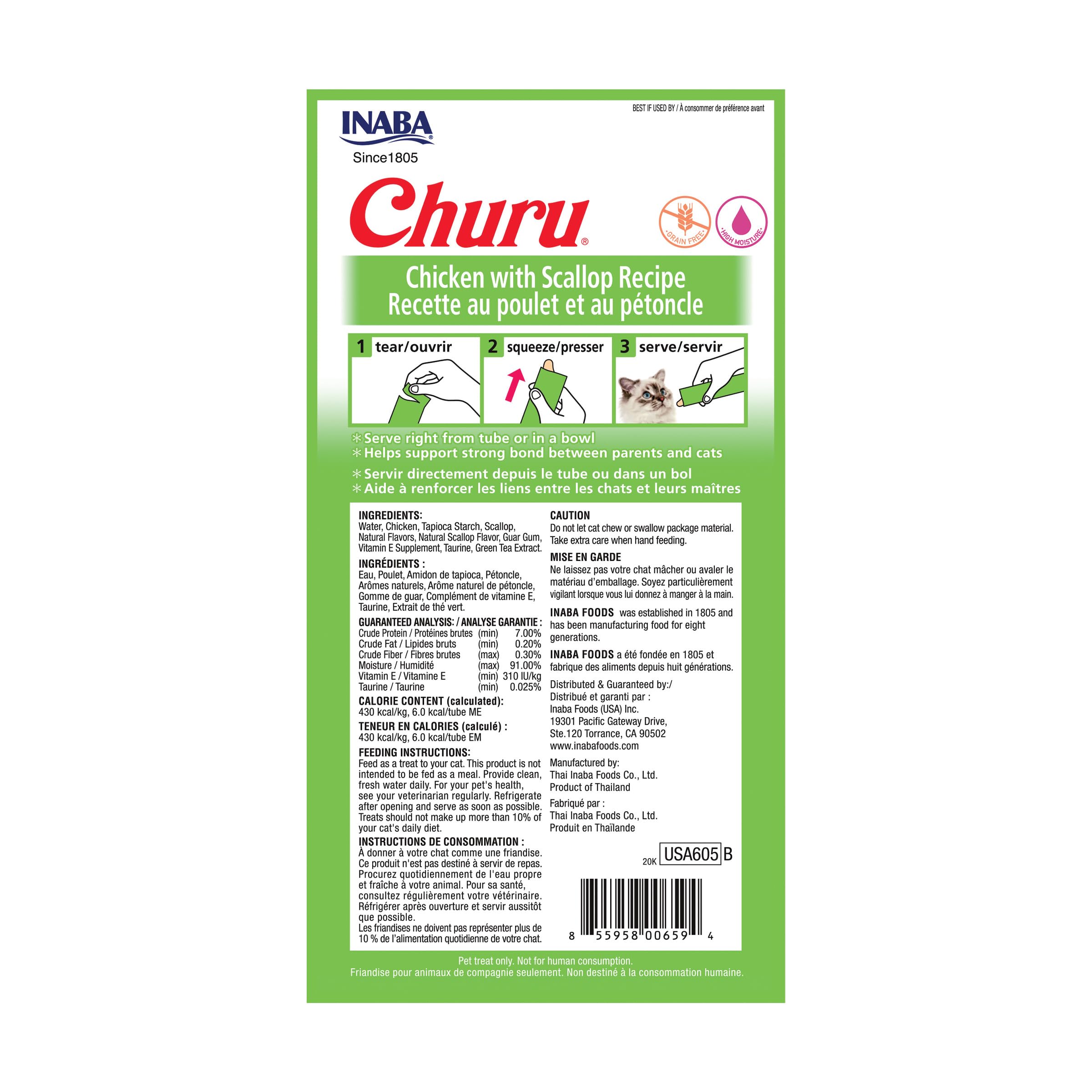 INABA Churu: gato comiendo de la mano con puré cremoso.