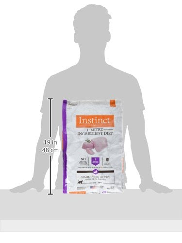 Instinct crudo liofilizado, croquetas con sabor intenso para felinos.