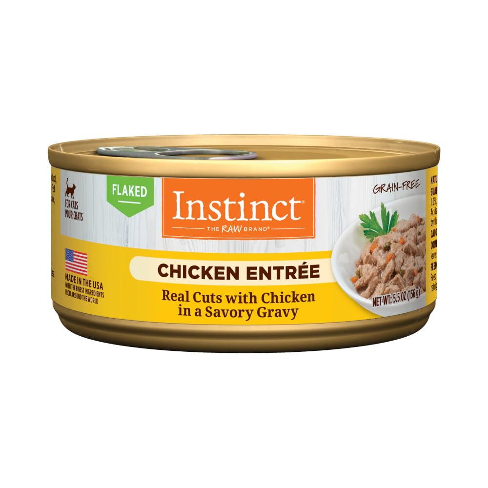 Instinct Flaked Entrée: lata de pollo, trozos visibles, ideal para hidratación diaria.