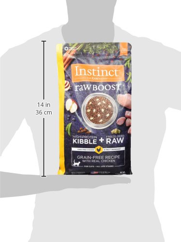 Fórmula sin granos con ingredientes naturales en Instinct Raw Boost.