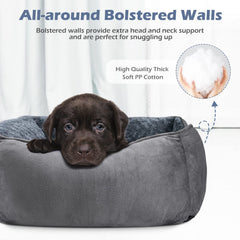 Cama INVENHO con borde alzado para soporte de cabeza y cuello.