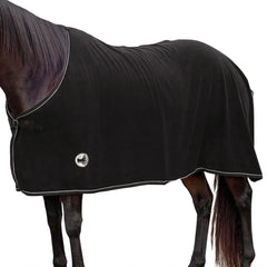 Manta Jeffers Elite para caballos, vista trasera, ayuda a regular la humedad durante el transporte.