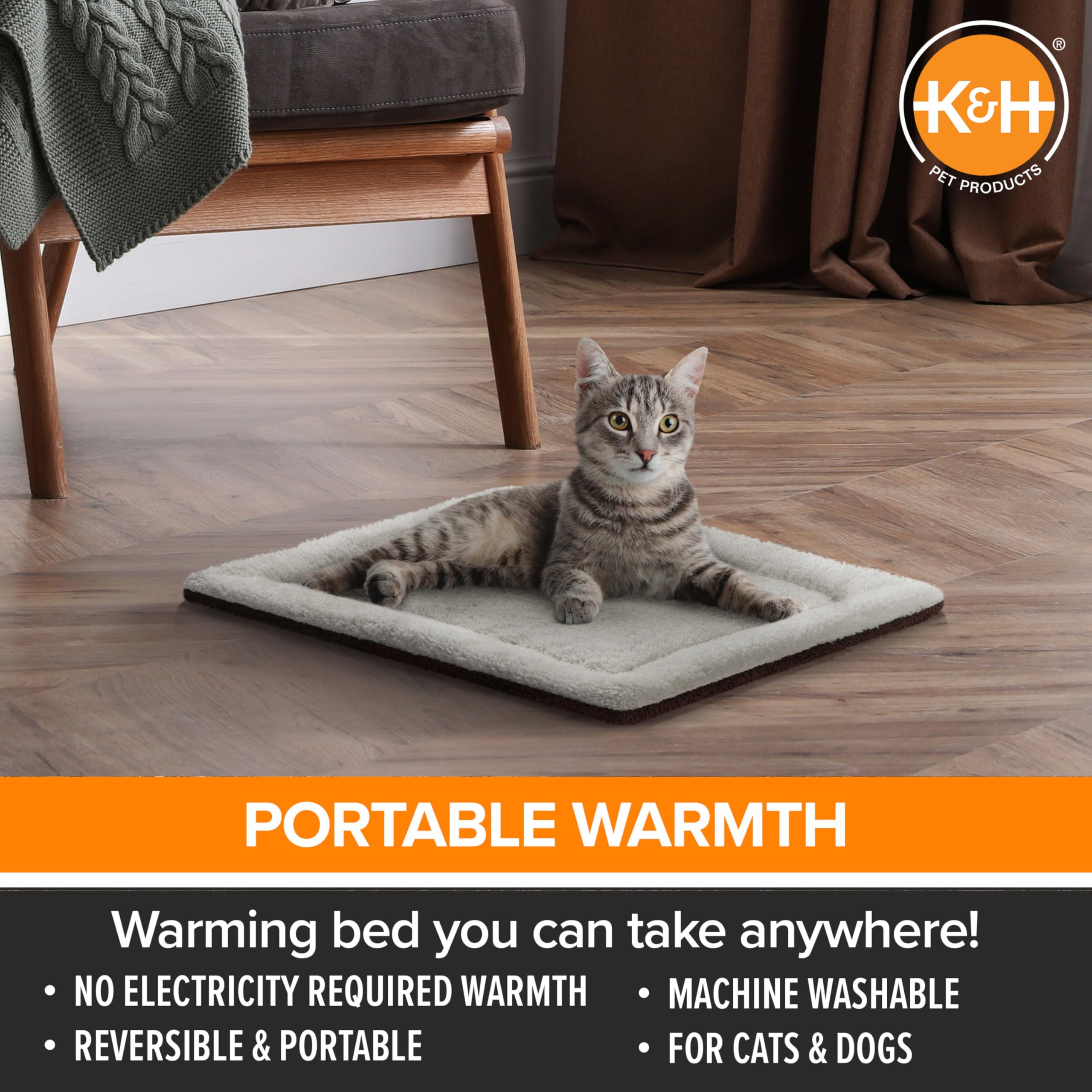 Lados reversibles de la cama K&H para gatos.