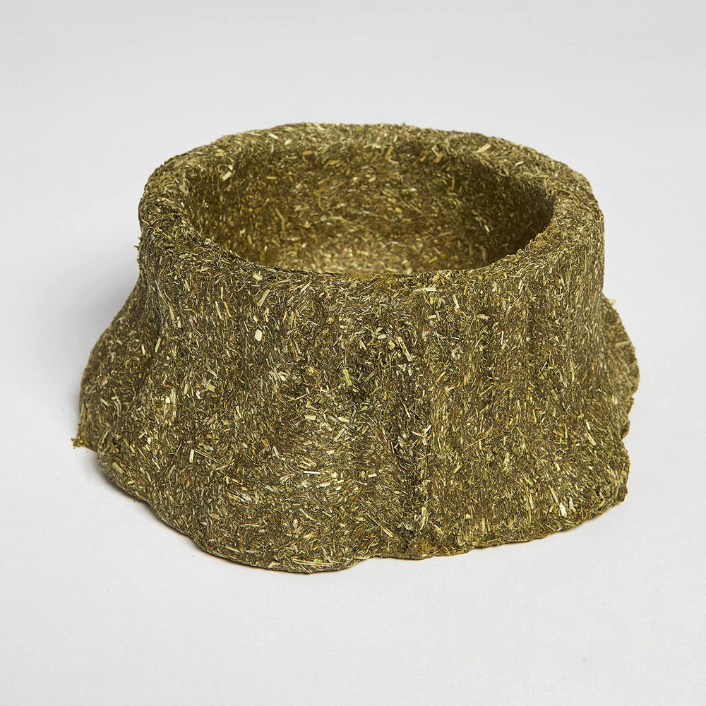 Kaytee Premium Timothy Hay Chew-A-Bowl es ideal para uso diario en conejos.