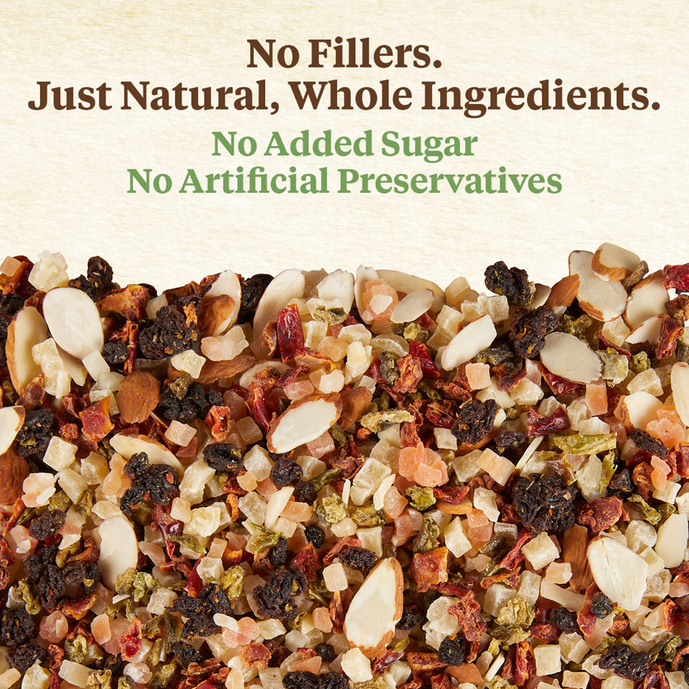 Kaytee Snack Natural del Hábitat: almendra laminada para sabor y crujido.