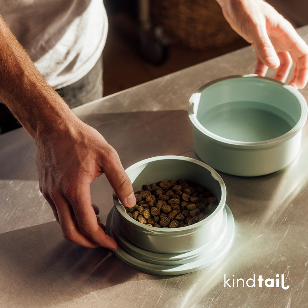 KindTail diseño apilable con tapa para organización y transporte.