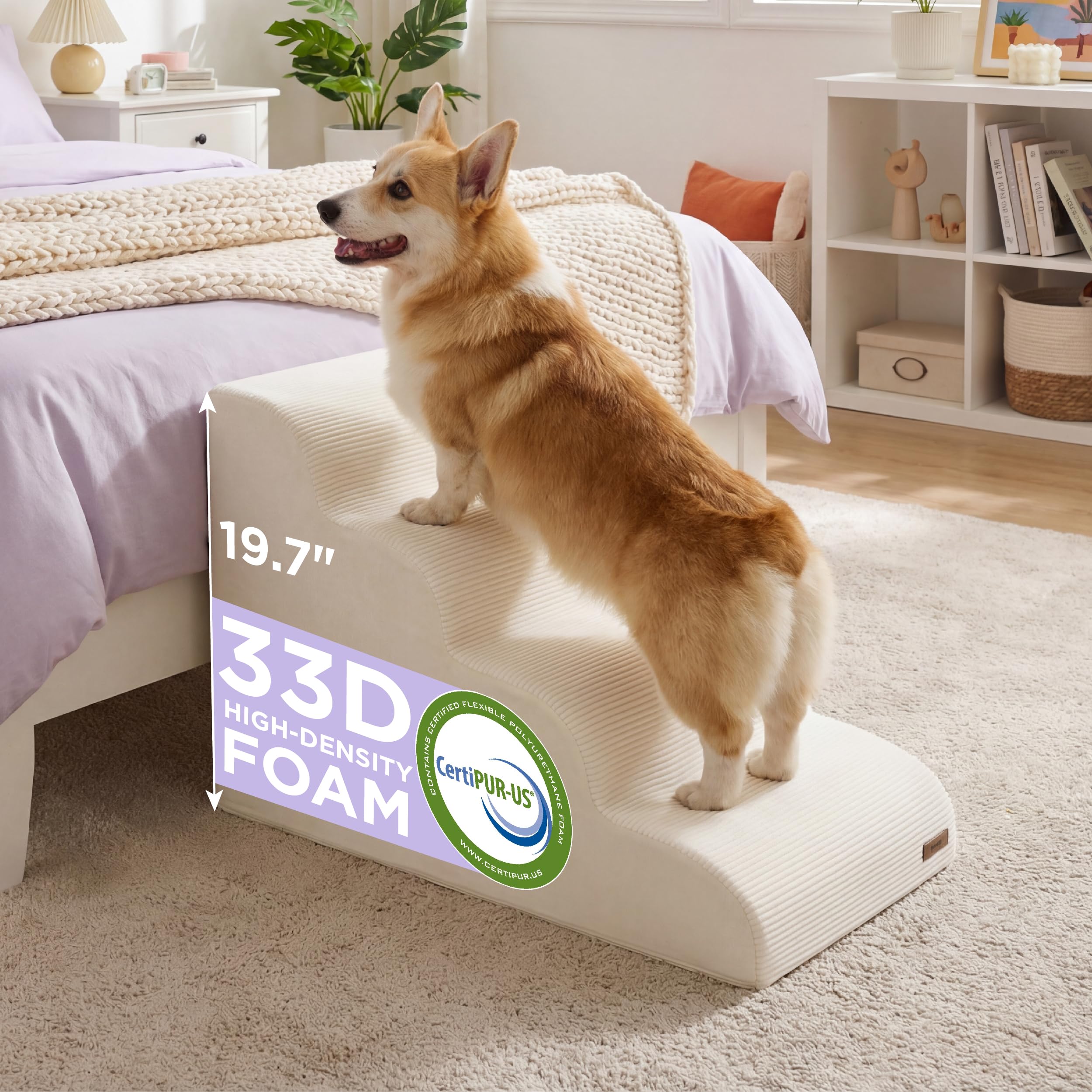 Lesure escaleras para perro pequeño: cuatro pasos beige para subir al sofá.