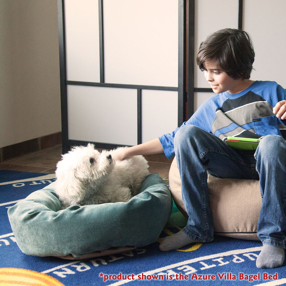 Majestic Pet cama donut color manzana: añade calidez y estilo a cualquier espacio.