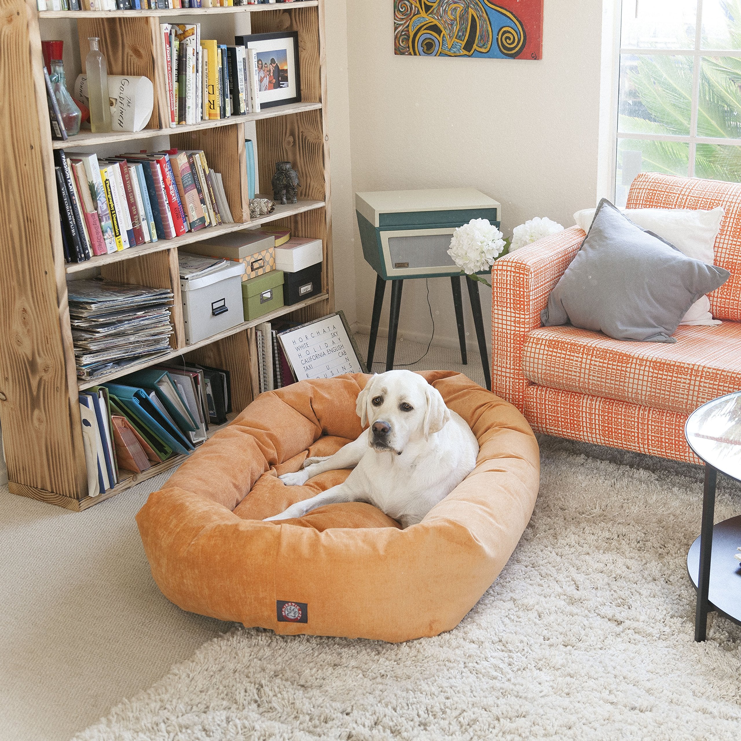 Estilo vintage Majestic Pet se integra a la decoración del hogar.