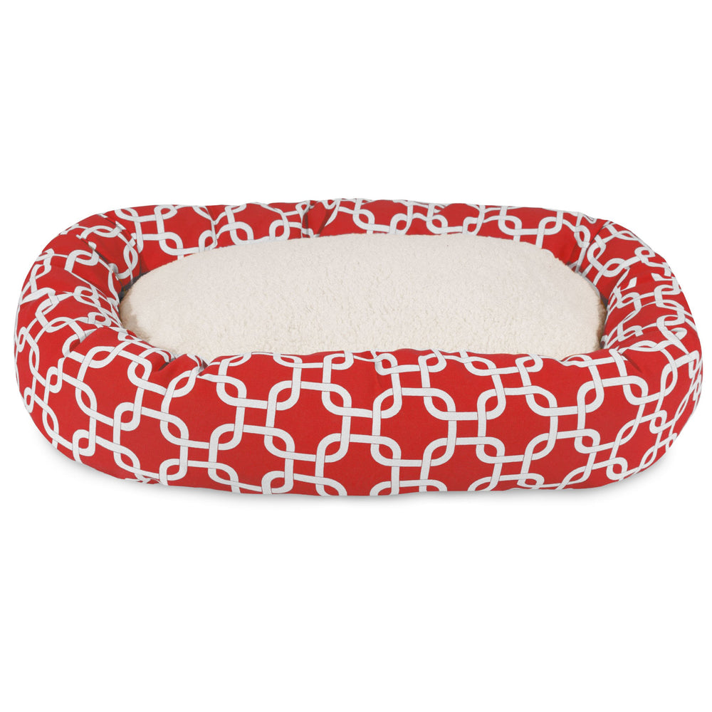 Cama donut Majestic Pet roja con Sherpa, ideal para descansar y acurrucarse.
