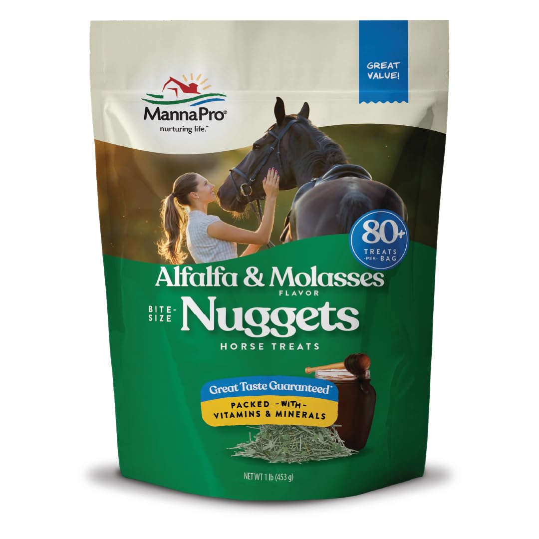 Manna Pro Bite-Size Nuggets envase compacto listo para entrenamiento y uso diario.
