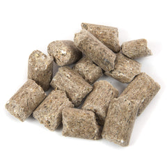 Manna Pro Premios para mini cerdos, avena y alfalfa aportan fibra y minerales.