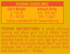 Meow Mix Indoor Health: bolsa abierta mostrando croquetas crujientes.
